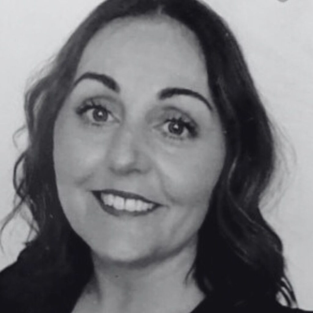 Kate Lynch